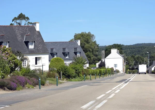 Huelgoat Der Bretagne Ist Ein Abgelegenes Dorf Eingebettet Die Monts lizenzfreie Stockbilder