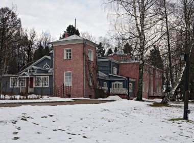 Mouranovo müze kompleksi Rus orta sınıf asil Mano benzersiz bir örnektir