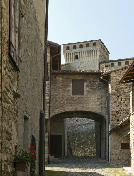 Gamla stan i Torrechiara slott — Stockfoto