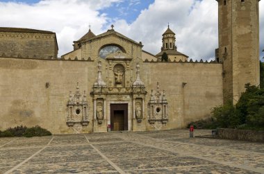 Santa Maria de Poblet Kraliyet Manastırı