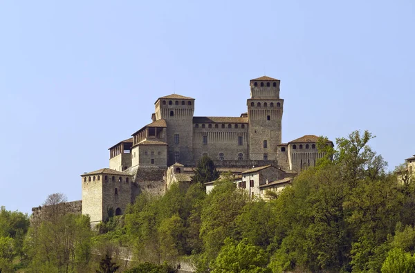 Mittelalterliche Burg von torrechiara — Stockfoto