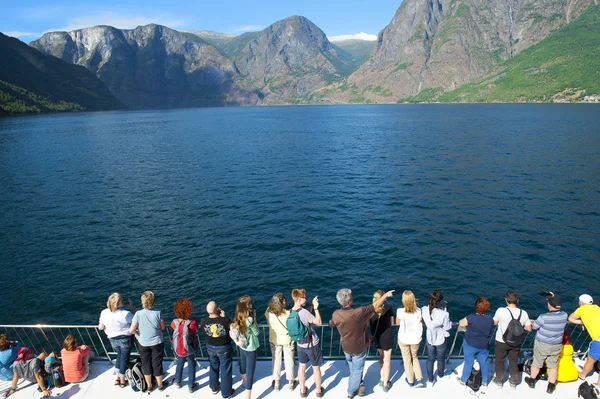 Flam Gudvangen Cruise Norvegia Luglio 2018 Fiordo Norvegese Mozzafiato Paesaggi — Foto Stock