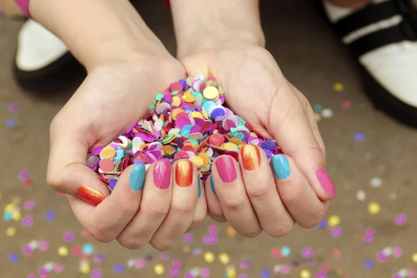 Manicure Colorido Colorido Com Design Confetti Nail — Fotografia de Stock