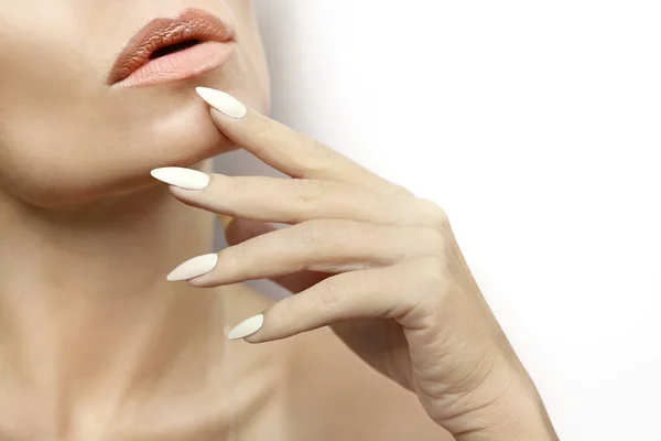 Portrait Woman Clean Healthy Skin Long Manicure Milk Nail Polish — ストック写真