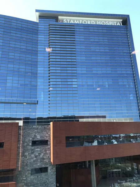 Stamford, Connecticut - Temmuz 2: Stamford 2 Temmuz 2018 üzerinde görüldüğü gibi Connecticut, hastanede. Bir özel, kar amacı gütmeyen, seviye II travma merkezi ve topluluğu akademik hastane.