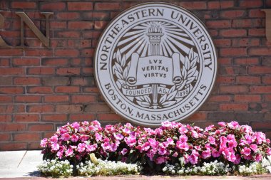 Boston, Ma - Jun 16: Northeastern Üniversitesi Boston, Massachusetts, 16 Haziran 2018 üzerinde görüldüğü gibi. Bu, 1898 yılında kurulan bir özel araştırma üniversitesidir.