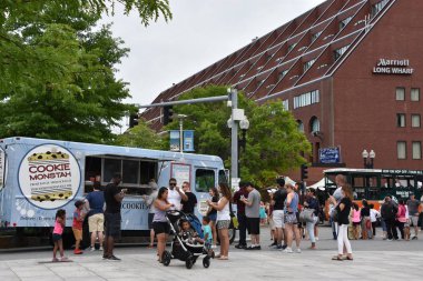 16 Haziran 2019 'da Boston, Massachusetts' teki Rose Kennedy Greenway Parkı 'nda görüldü..