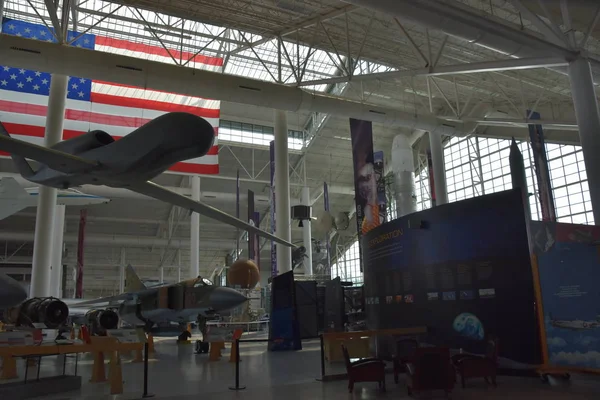 俄勒冈州麦明维尔 俄勒冈州麦明维尔的常青空间博物馆 2018年8月21日看到 这个展厅于2008年开业 重点是土卫六和空间技术 — 图库照片
