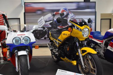 Wilsonville, Oregon Ağustos 21: Dünya hız ABD Wilsonville, Oregon, üzerinde 21 Ağustos 2018. Tarihi yarış arabaları, kas araba ve etkileşimli sergiler featuring hızlı seyahat için adanmış bir müzedir.