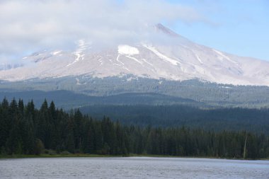 Mount Hood Oregon Trillium Gölü