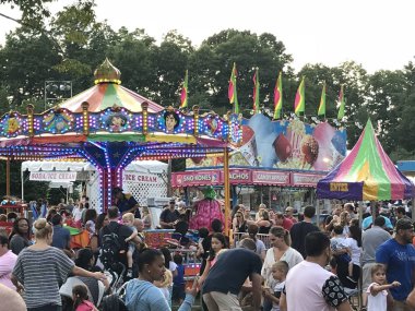 Stamford, Connecticut 'taki St Leos Fuarı ve Karnavalı, 1 Eylül 2018' de görüldüğü gibi..