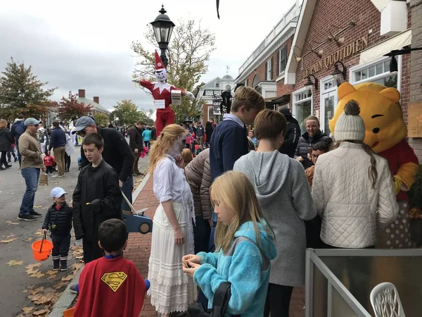 New Canaan Oct Desfile Anual Halloween Trick Treating New Canaan — Foto de Stock