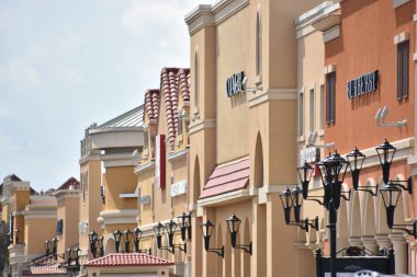 San Antonio, Tx - Eki 14: San Marcos Premium Outlets in Texas, 14 Ekim 2018 tarihinde görüldüğü gibi. Kombine, iki bitişik alışveriş merkezleri 350'den fazla mağaza var ve 1.000.000 sq ft fazla.