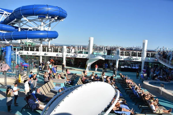 Long Beach Oct Pool Deck Norwegian Bliss Cruise Ship Sailing — Stock Photo, Image