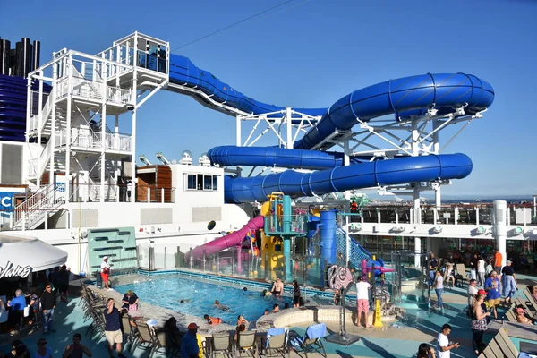 Long Beach Oct Pool Deck Norwegian Bliss Cruise Ship Sailing — Stock Photo, Image