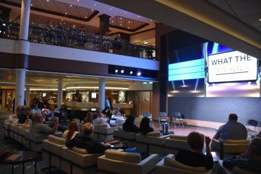 SAN DIEGO, CA - OCT 24: What The Blank Game Show, 24 Ekim 2018 'de görüldüğü üzere San Diego, Kaliforniya' ya yanaştı. 21 Nisan 2018 'de hizmete girdi..