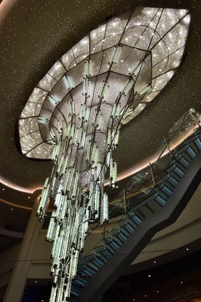 Long Beach California Oct Crystal Chandelier Norwegian Bliss Cruise Ship — Stock Photo, Image