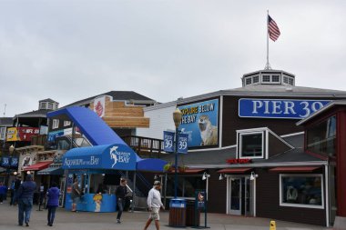 SAN FRANCISCO, CA - 22 Ekim 2020 'de görüldüğü üzere San Francisco, Kaliforniya' daki Fishermans Rıhtımında 39. iskele.