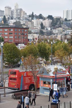 SAN FRANCISCO, CA - 22 Ekim 2020 'de görüldüğü üzere San Francisco, Kaliforniya' daki Fishermans Rıhtımında 39. iskele.