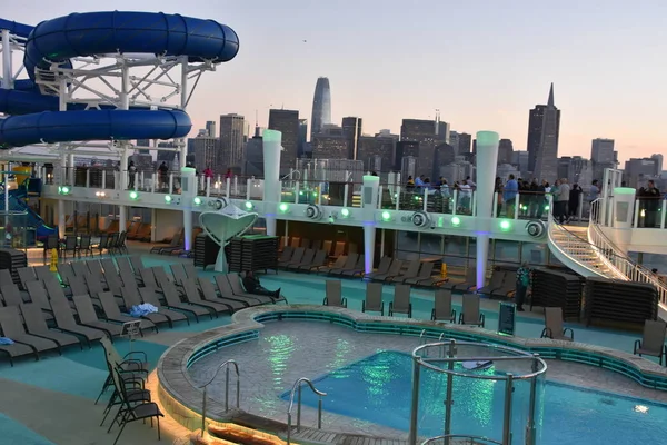 San Francisco California Oct Pool Deck Norwegian Bliss Cruise Ship — Stock Photo, Image