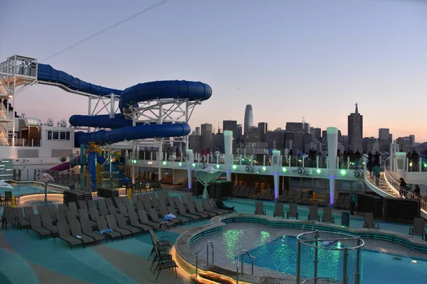 San Francisco California Oct Pool Deck Norwegian Bliss Cruise Ship — Stock Photo, Image