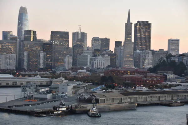 San Francisco Kalifornien Okt Utsikt Från Norwegian Bliss Kryssningsfartyg Segling — Stockfoto