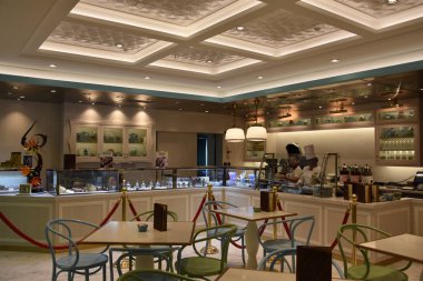 SAN DIEGO, CA - OCT 24: 24 Ekim 2018 'de görüldüğü üzere San Diego, Kaliforniya' ya demirli Norveç Bliss yolcu gemisindeki Cocos. 21 Nisan 2018 'de hizmete girdi..