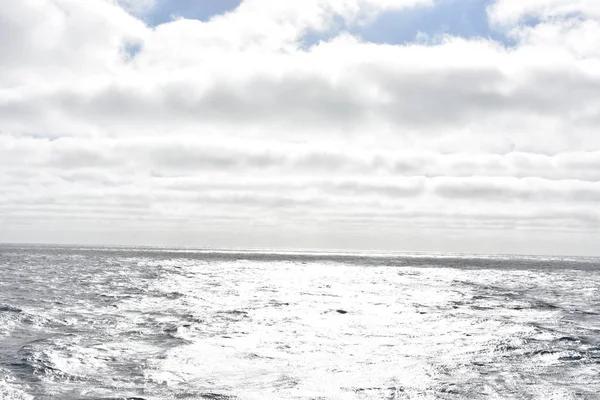 Uitzicht Oceaan Vanaf Een Cruiseschip — Stockfoto