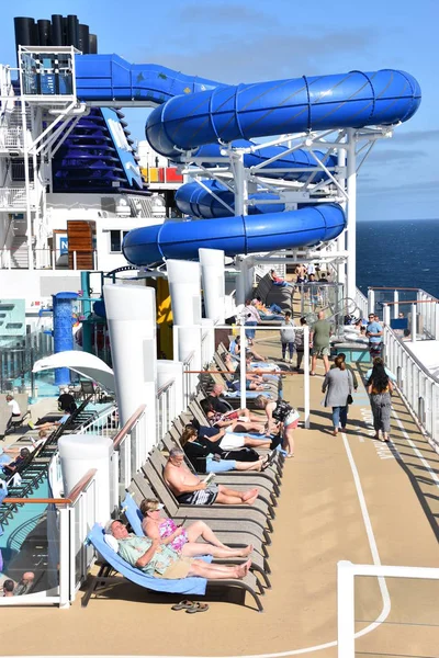 Long Beach California Oct Pool Deck Norwegian Bliss Cruise Ship — Stock Photo, Image