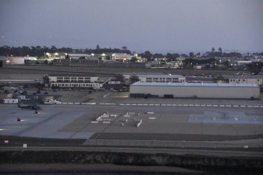 SAN DIEGO, CA - 24 Ekim 2018 'de görüldüğü gibi San Diego, Kaliforniya' daki Donanma Hava Üssü.