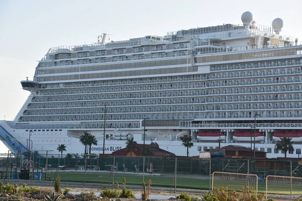 Ensenada Mexico Okt Noorse Bliss Cruiseschip Aangemeerd Ensenada Mexico Zoals — Stockfoto