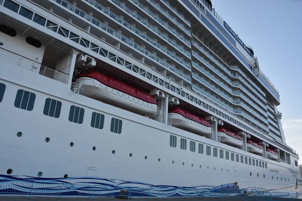 Ensenada Mexico Oct Norsk Bliss Cruiseskip Lagt Til Kai Ensenada – stockfoto