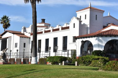 Ensenada, Meksika - Ekim 25: Riviera Kültür Merkezi, otel-Casino Playa Ensenada 25 Ekim 2018 üzerinde görüldüğü gibi adıyla Ensenada. 1930'larda yasağı sırasında Kuzey Amerikalılar tarafından ziyaret edildi.