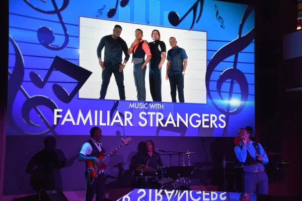 San Diego Okt Familiar Strangers Show Bord Des Norwegian Bliss — Stockfoto