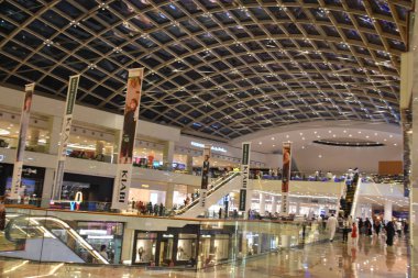 Dubai, Bae - 7 Aralık: Festival Centre Mall, Dubai, Bae, 7 Aralık 2018 tarihinde görüldüğü gibi. Dubai Festival City, Orta Doğu'nun en büyük karma kullanımlı geliştirme.