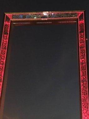 Dubai, Bae - 8 Aralık: Dubai Frame in Dubai, Bae, 8 Aralık 2018 tarihinde görüldüğü gibi. Dünyanın en büyük çerçevesi rekorunu elinde tutuyor..