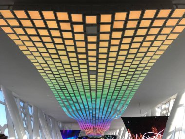 Dubai, Bae - 8 Aralık: Dubai, Bae'deki Dubai Frame'in 124. Dünyanın en büyük çerçevesi rekorunu elinde tutuyor..