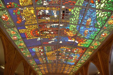 Dubai, Bae - 10 Aralık: Khan Murjan pazarı 10 Aralık 2018 tarihinde Dubai, Bae'deki Wafi Mall'da. Antik Mısır'dan sonra tarz wafi City, bir alışveriş merkezi, otel ve restoranlar da dahil olmak üzere karma kullanımlı bir gelişmedir.