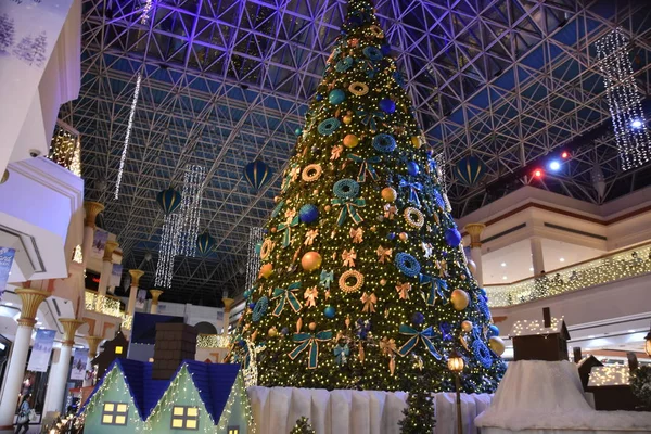 Dubai Uae Dec Christmas Decorations Wafi Mall Dubai Uae Seen — Stock Photo, Image