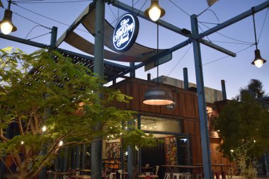 Dubai, Bae - 11 Aralık: La Mer Dubai, Bae, 11 Aralık 2018 tarihinde görüldüğü gibi. Bu Jumeirah alışveriş ve restoranlar ile yeni bir sahil bölgesidir.