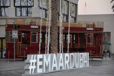 Dubai, Bae - 20 Aralık: Emaar Bulvarı, 20 Aralık 2018 tarihinde görüldüğü gibi Dubai, Birleşik Arap Emirlikleri'nde Şeyh Muhammed Bin Rashid Bulvarı olarak biliniyor.