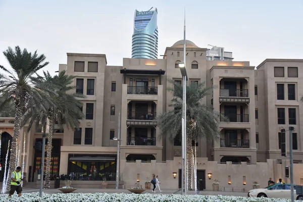 ドバイ アラブ首長国連邦 12月20日 2018年12月20日に見られるように ドバイのシェイク モハメド ラシッド大通りとして知られるエマール大通り — ストック写真
