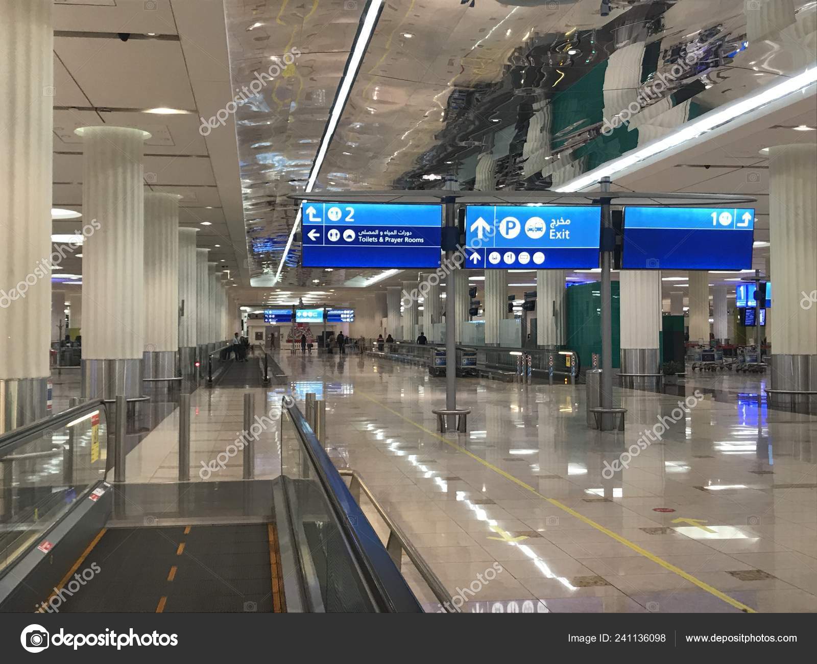 Dubai Uae Dec Terminal Emirates Dubai International Airport One Busiest Stock Editorial Photo