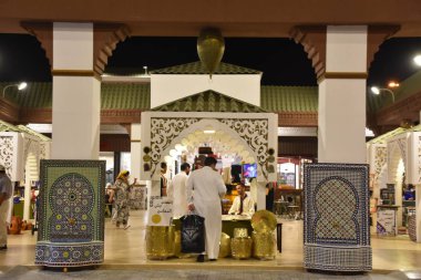 Dubai, Bae - Aralık 12: Dubai Global Village Arap pavyonu, Bae, 12 Aralık görüldüğü gibi. 2018. Global Village dünyanın en büyük turizm, eğlence ve eğlence projesi olarak iddia ediliyor.
