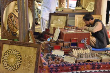 Dubai, Bae - Aralık 12: Dubai Global Village Arap pavyonu, Bae, 12 Aralık görüldüğü gibi. 2018. Global Village dünyanın en büyük turizm, eğlence ve eğlence projesi olarak iddia ediliyor.