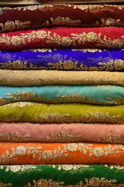 Stacks Beautiful Colorful Embroidered Cloth — Stock Photo, Image