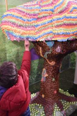 New York, Ny - 6 Ocak: Candytopia In Manhattan, New York, 6 Ocak 2019 tarihinde görüldüğü gibi. Devasa şekerleme lerin birbiriyle kaynaştığı geçici bir sergiydi..