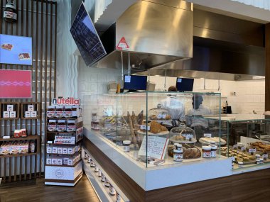 NEW YORK, NY - 17 Mart 2019 'da New York' ta görülen Nutella Cafe.