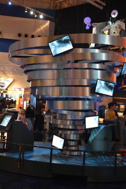 Houston, Tx - Nis 19: Houston Uzay Merkezi, Teksas, Nisan'da 19, 2019. Onun önde gelen bilim ve uzay öğrenme merkezi, Nasa Johnson Uzay Merkezi resmi ziyaretçi merkezi ve Smithsonian müzesi.