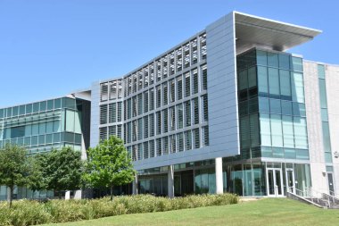 Houston, Tx - Nis 19: 19 Nisan 2019 tarihinde Houston Texas Uzay Merkezi'nde Binalar. Onun bir bilim ve uzay öğrenme merkezi, Nasa Johnson Uzay Merkezi resmi ziyaretçi merkezi ve Smithsonian müzesi.
